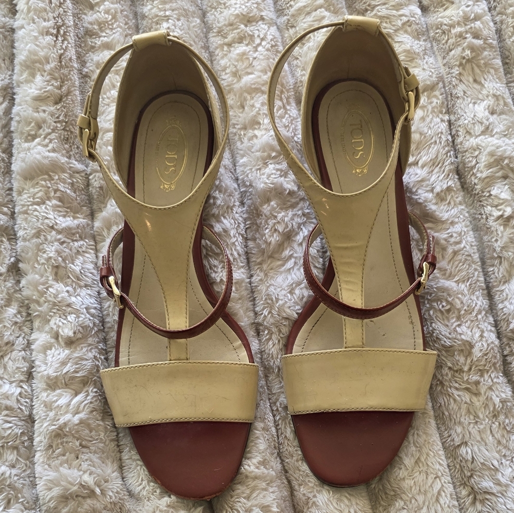 Vintage Tods Driver Authentic Two-Tone Ankle-Strap Sandals Beige and Camel